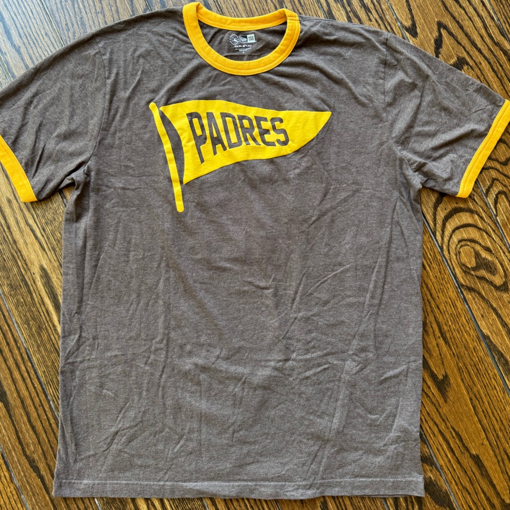 New Era San Diego Padres Ringer Tee Genuine MLB Merchandise